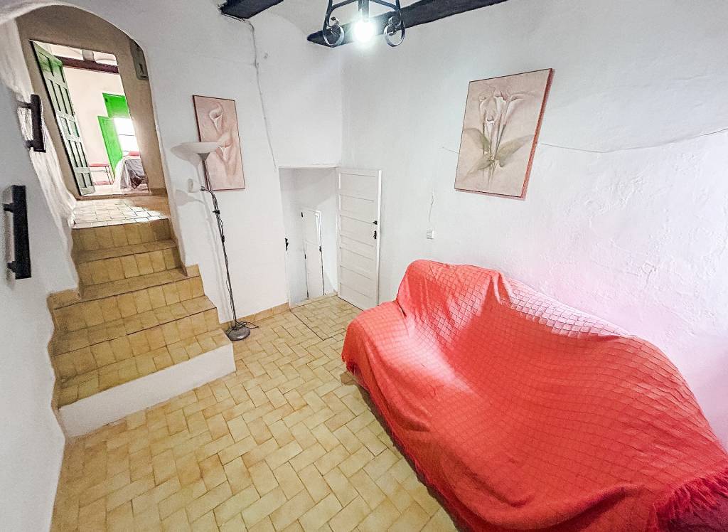 Resale - Townhouse - Onil