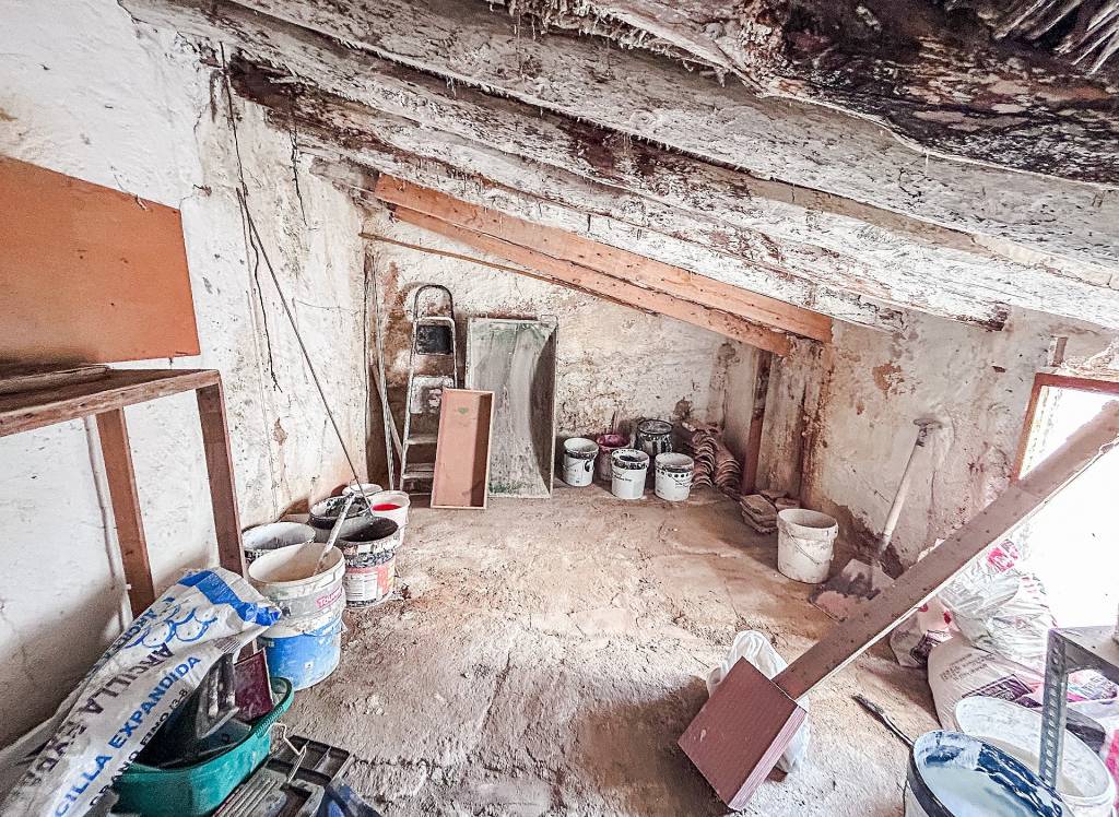 Resale - Townhouse - Onil