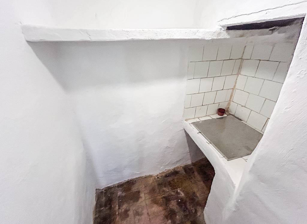 Resale - Townhouse - Onil