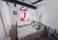 Resale - Townhouse - Onil