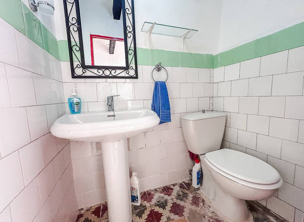 Resale - Townhouse - Onil