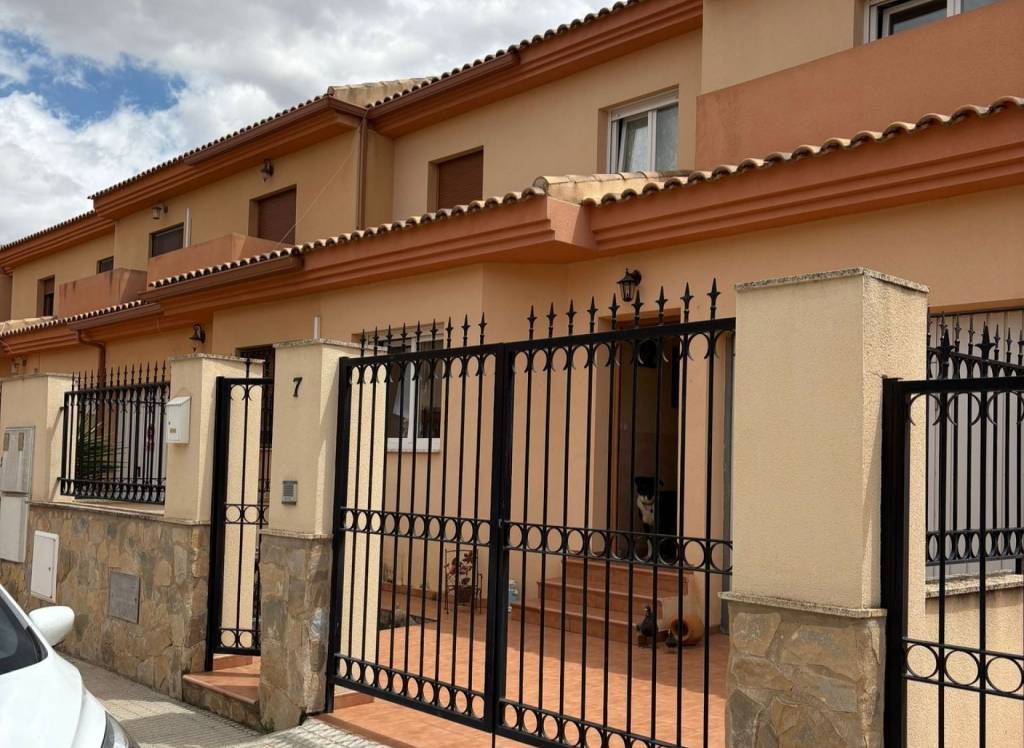 Resale - Townhouse - Pinoso