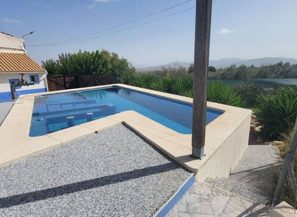 Resale - Townhouse - Raspay