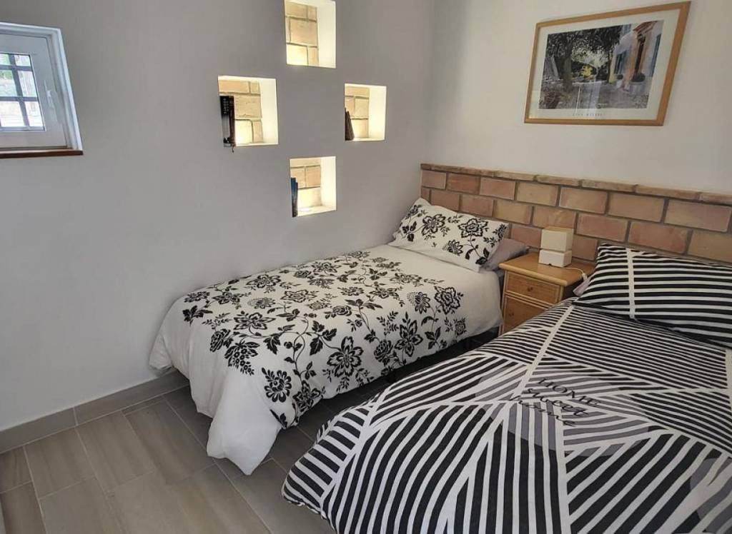 Resale - Townhouse - Raspay