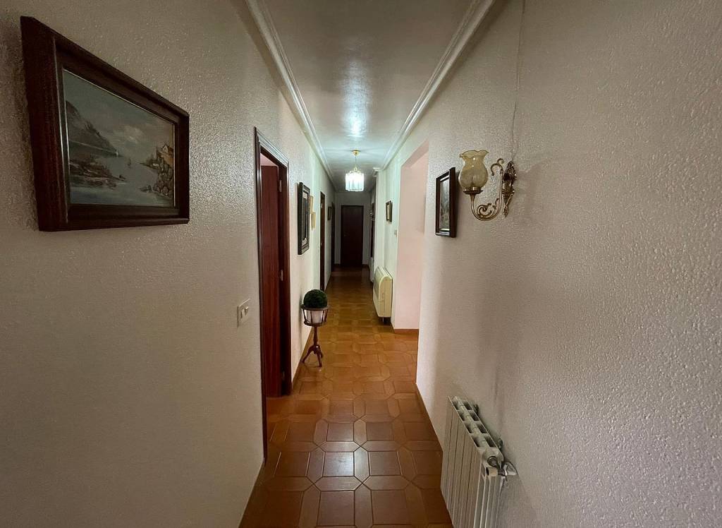 Resale - Townhouse - Salinas