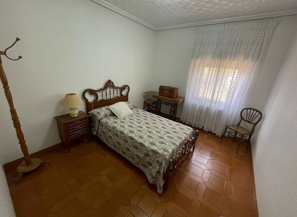 Resale - Townhouse - Salinas
