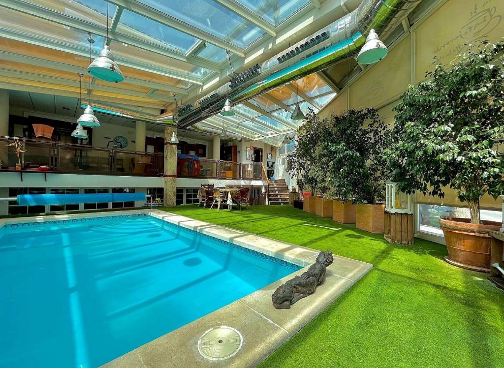 Resale - Townhouse - Sax