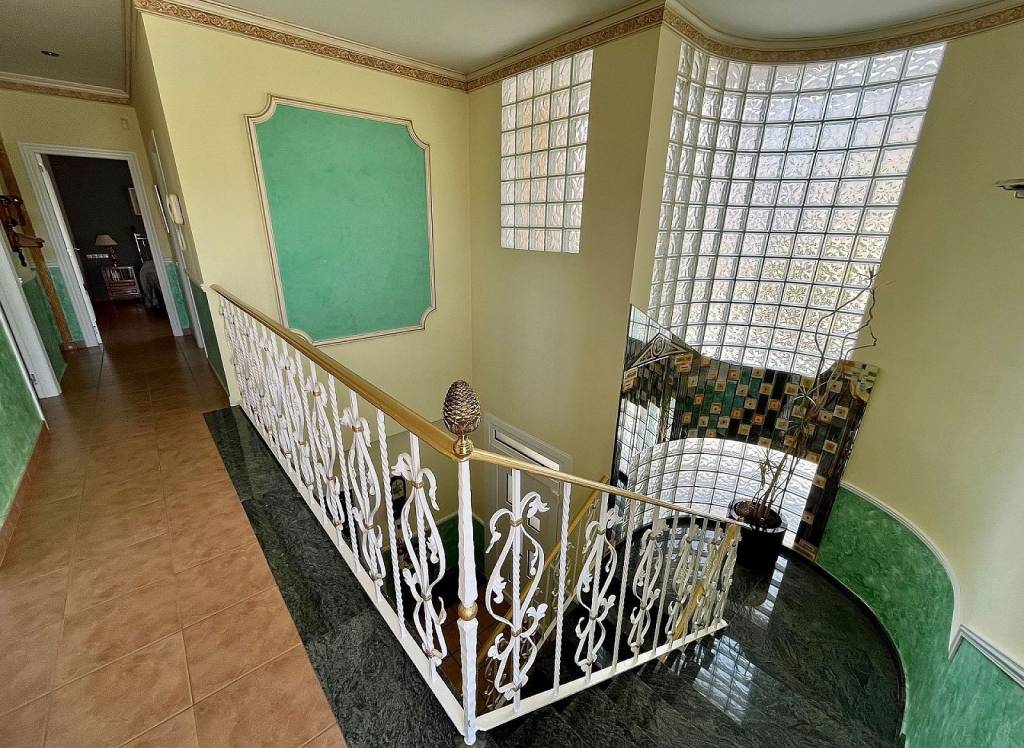 Resale - Townhouse - Sax