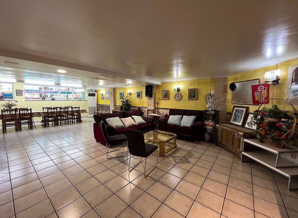 Resale - Townhouse - Sax