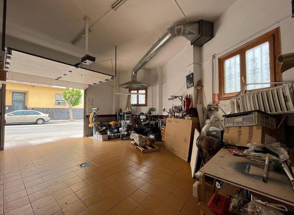 Resale - Townhouse - Sax