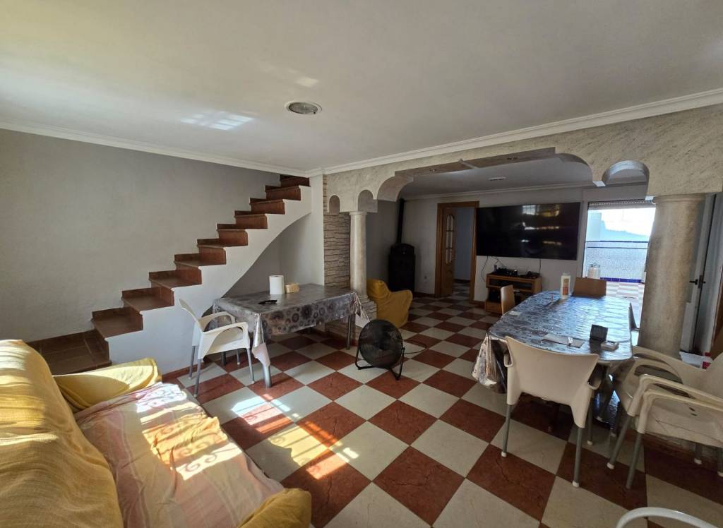 Resale - Townhouse - Sax