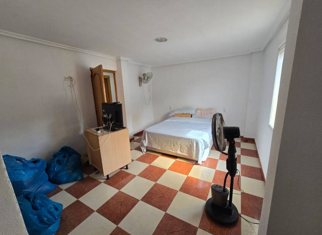 Resale - Townhouse - Sax