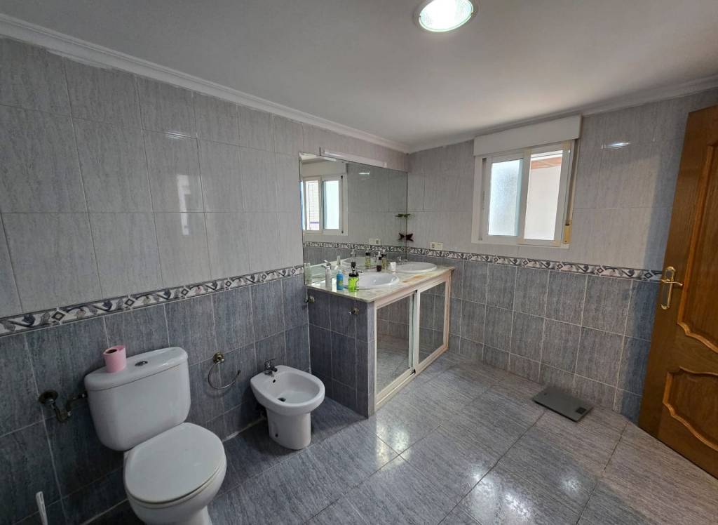 Resale - Townhouse - Sax