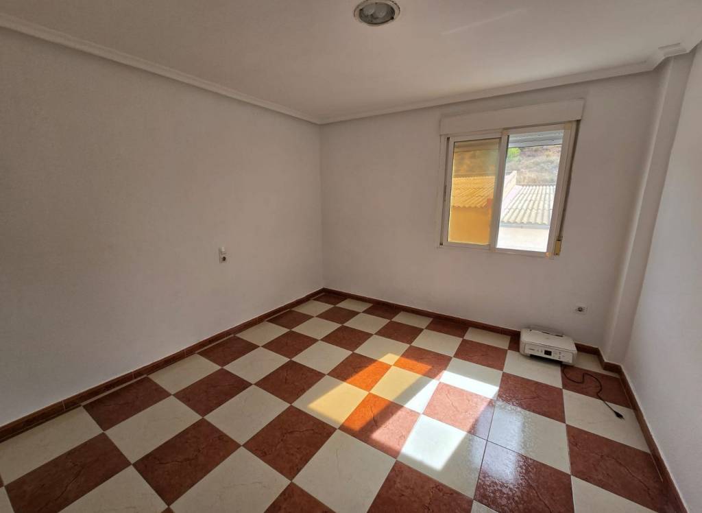 Resale - Townhouse - Sax