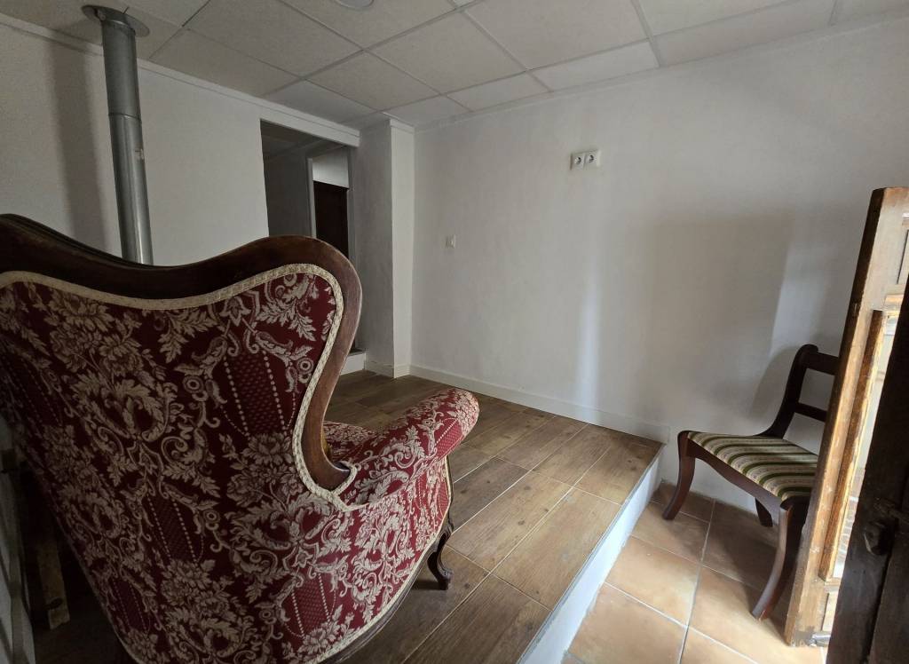 Resale - Townhouse - Sax