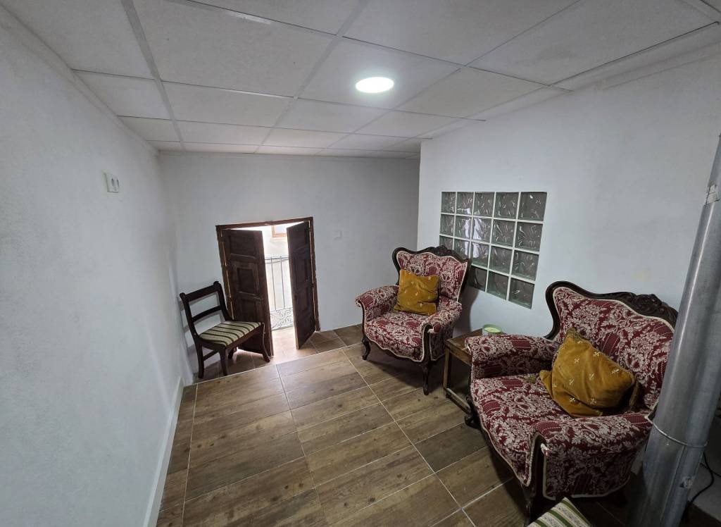 Resale - Townhouse - Sax