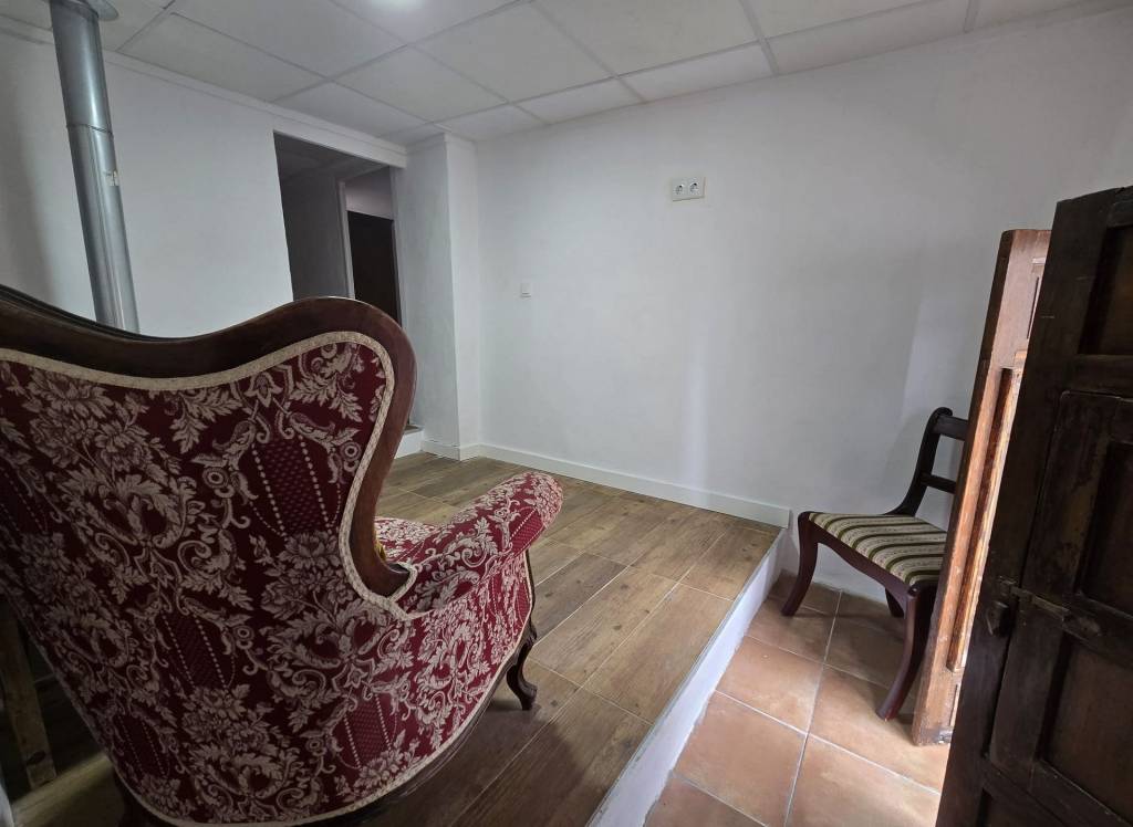 Resale - Townhouse - Sax