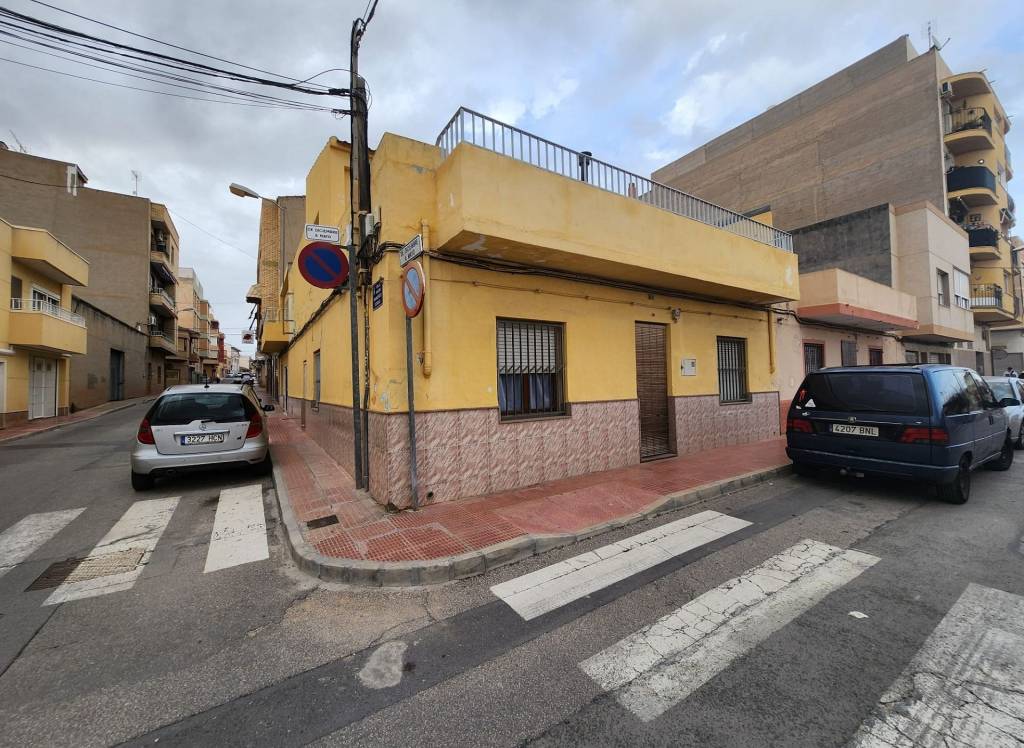 Resale - Townhouse - Sax