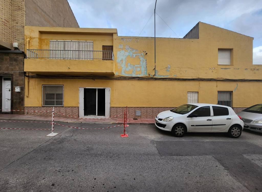 Resale - Townhouse - Sax