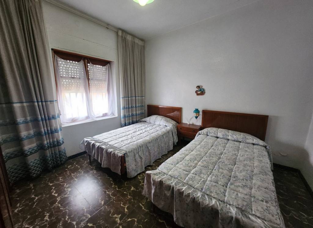 Resale - Townhouse - Sax