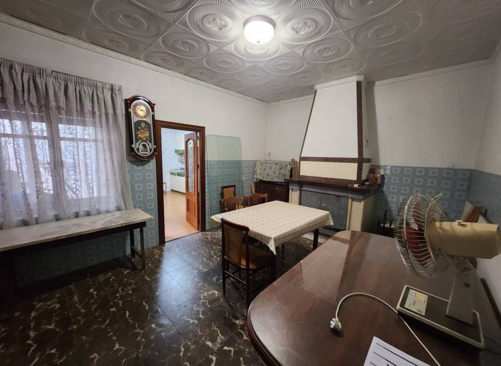 Resale - Townhouse - Sax