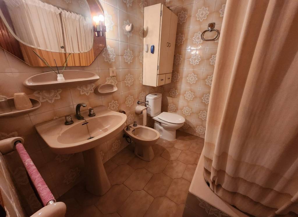 Resale - Townhouse - Sax