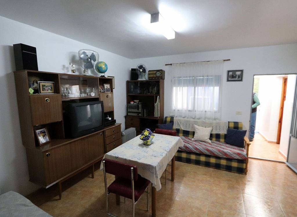 Resale - Townhouse - Yecla