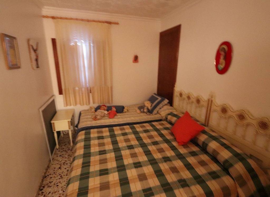 Resale - Townhouse - Yecla