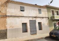 Resale - Townhouse - Yecla