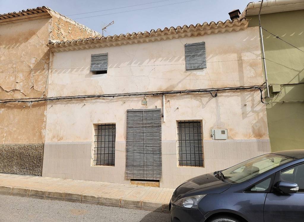 Resale - Townhouse - Yecla