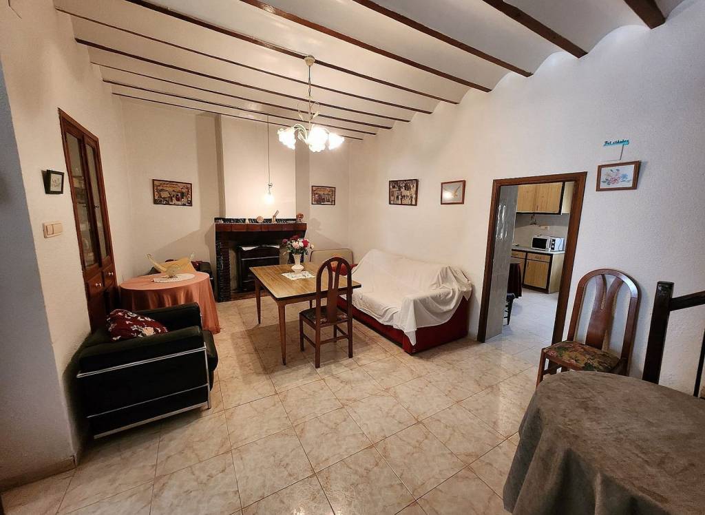 Resale - Townhouse - Yecla