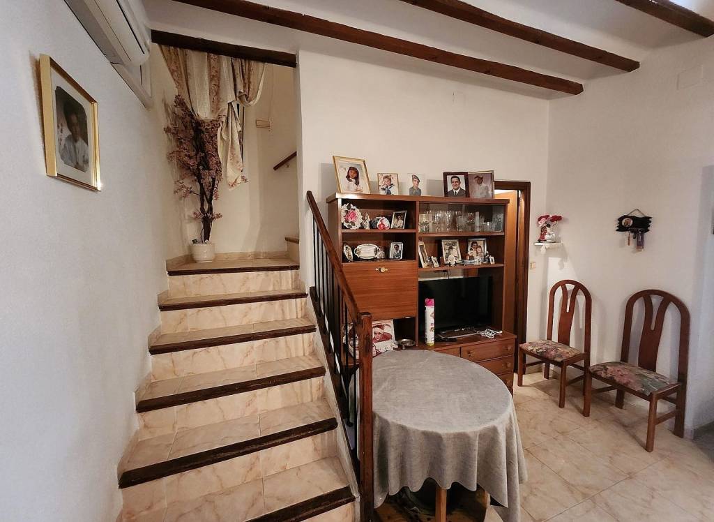 Resale - Townhouse - Yecla