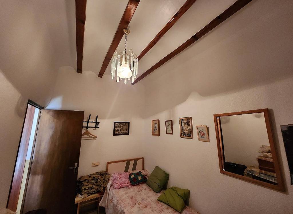 Resale - Townhouse - Yecla