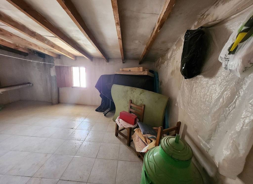 Resale - Townhouse - Yecla