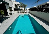 Resale - Villa - Algorfa