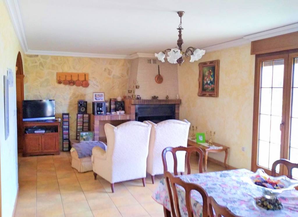Resale - Villa - Aspe - Rural location