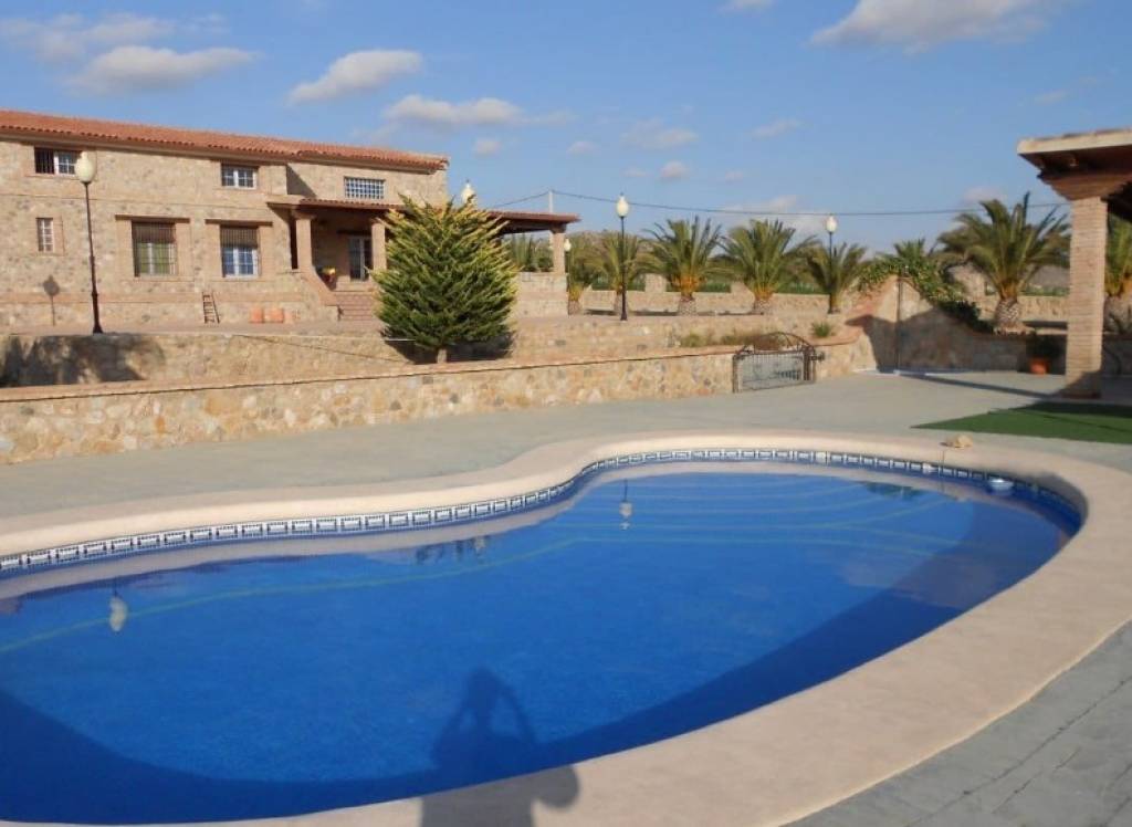 Resale - Villa - Aspe - Rural location