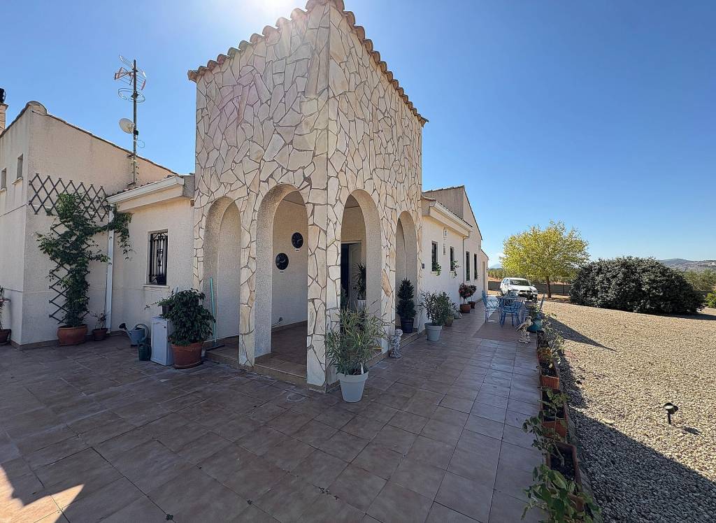 Resale - Villa - Biar