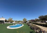 Resale - Villa - Biar