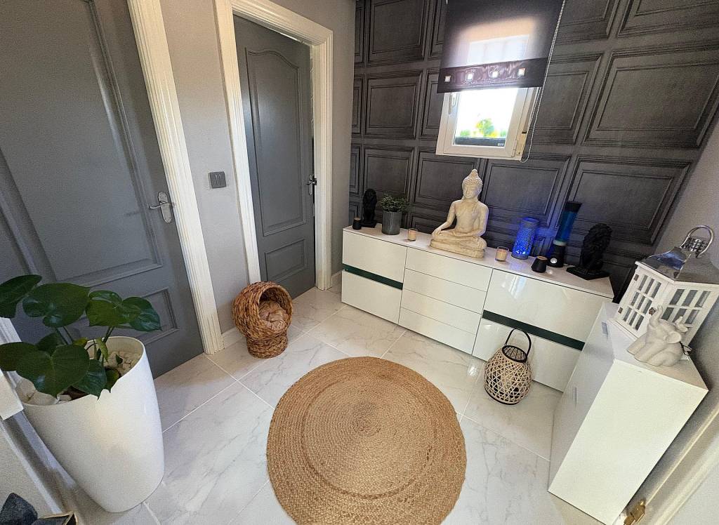 Resale - Villa - Biar