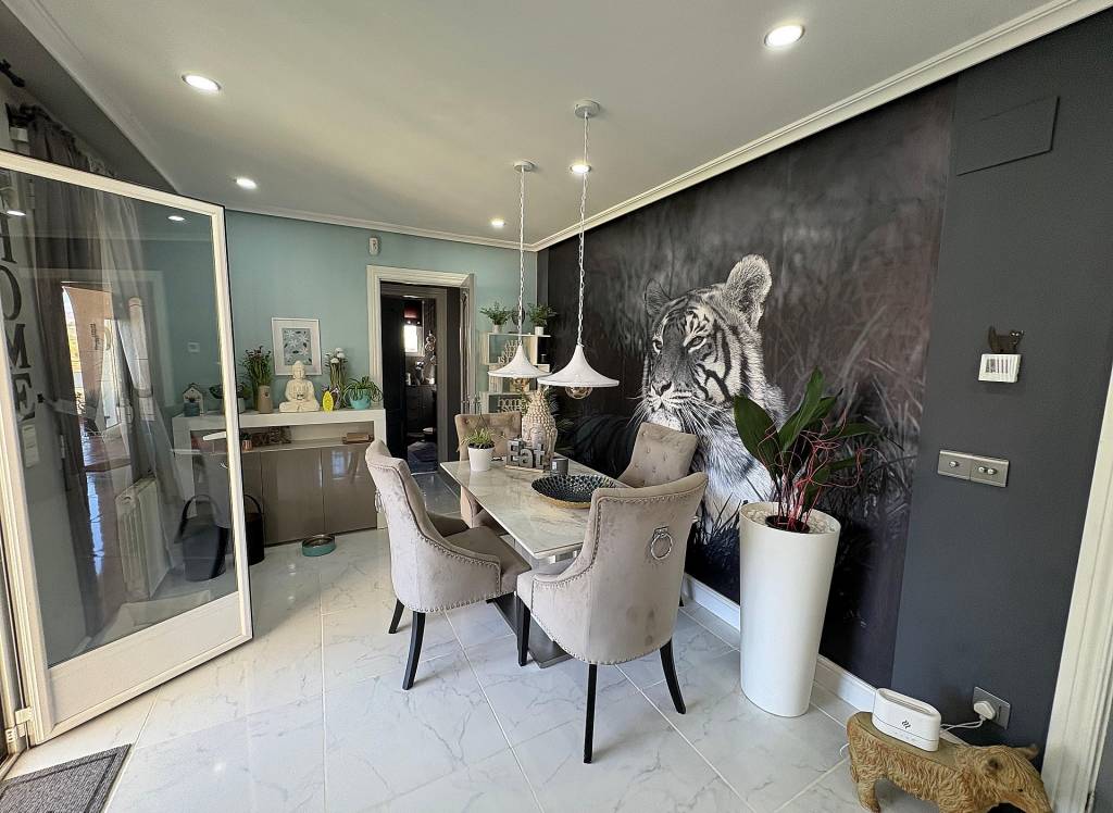 Resale - Villa - Biar