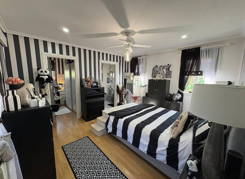 Resale - Villa - Biar