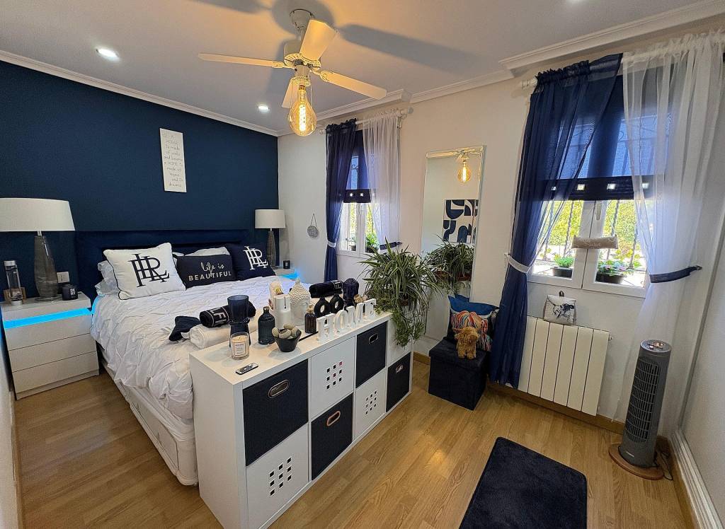 Resale - Villa - Biar