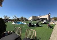 Resale - Villa - Biar