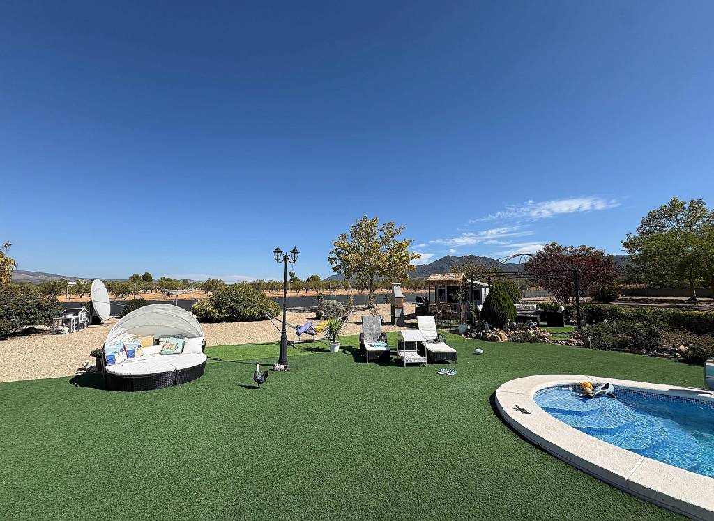 Resale - Villa - Biar