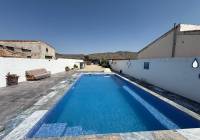 Resale - Villa - Caudete
