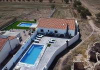 Resale - Villa - Caudete