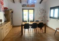 Resale - Villa - Caudete