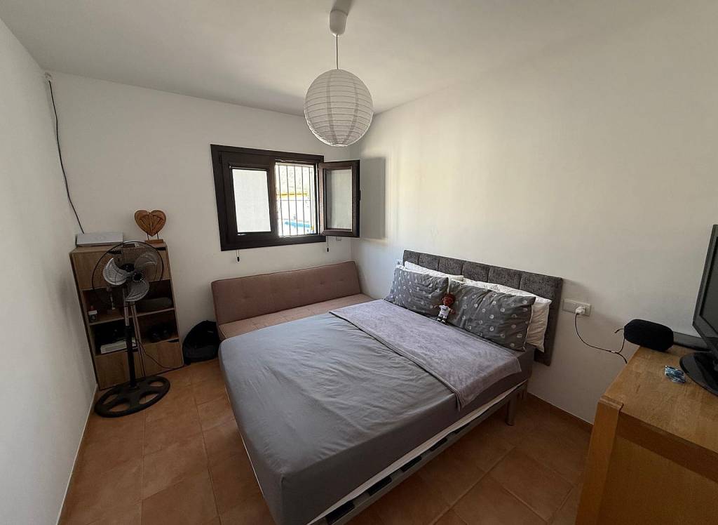 Resale - Villa - Caudete