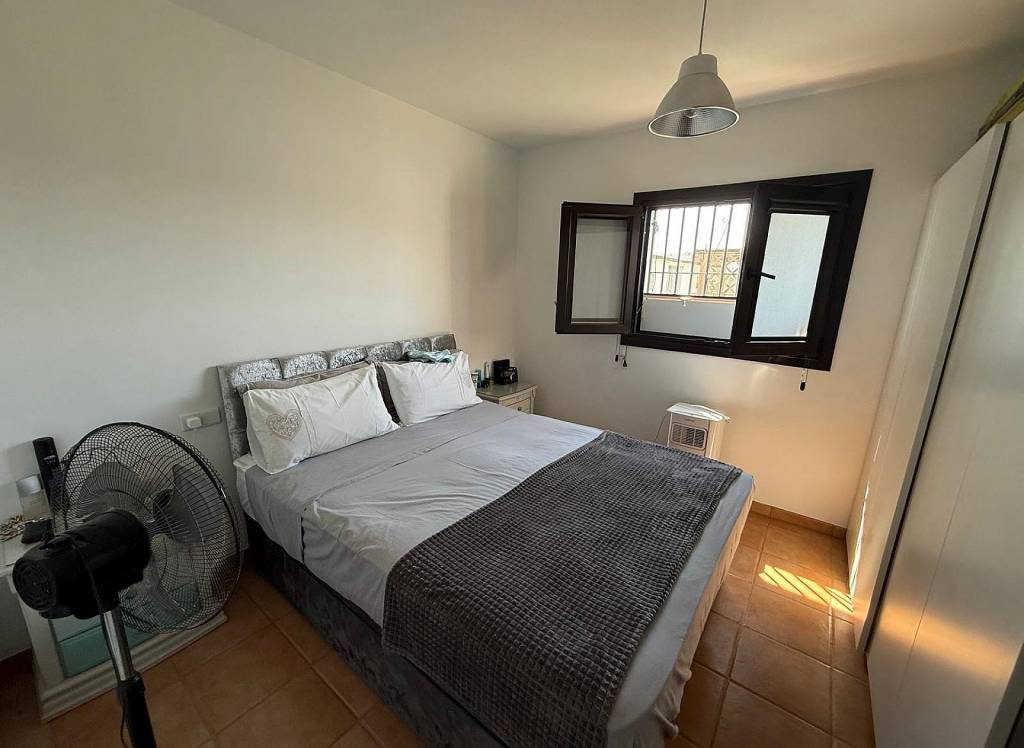 Resale - Villa - Caudete